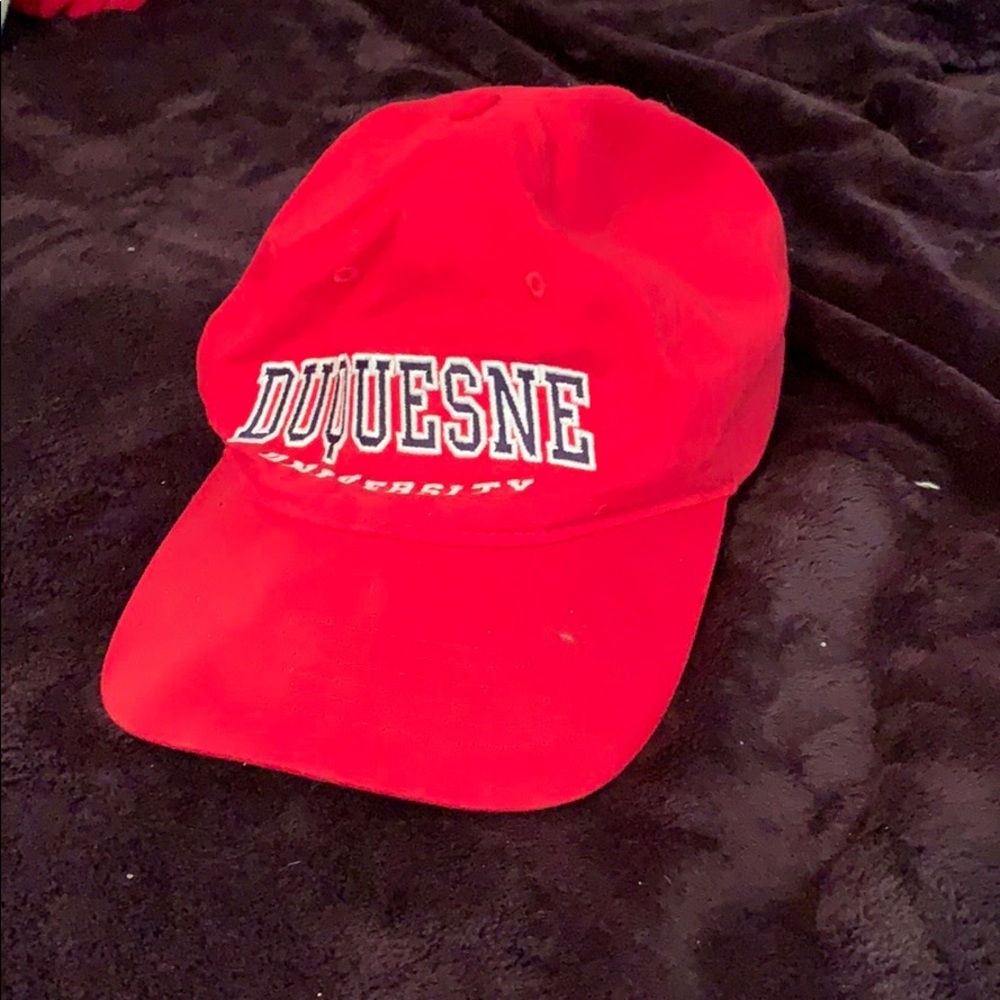 Duquesne hat